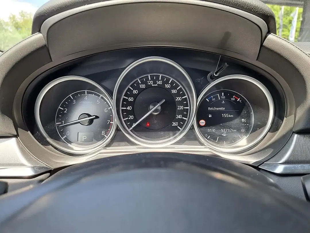 Mazda 6 - Thumbnail 11