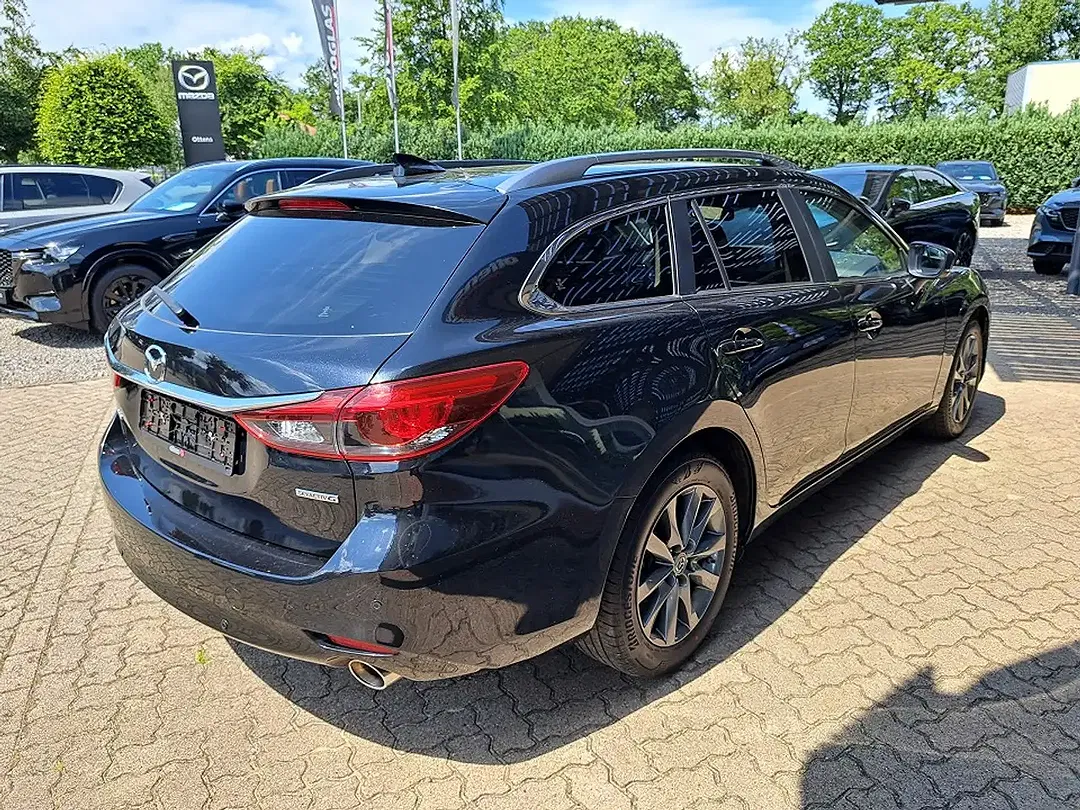 Mazda 6 - Thumbnail 4