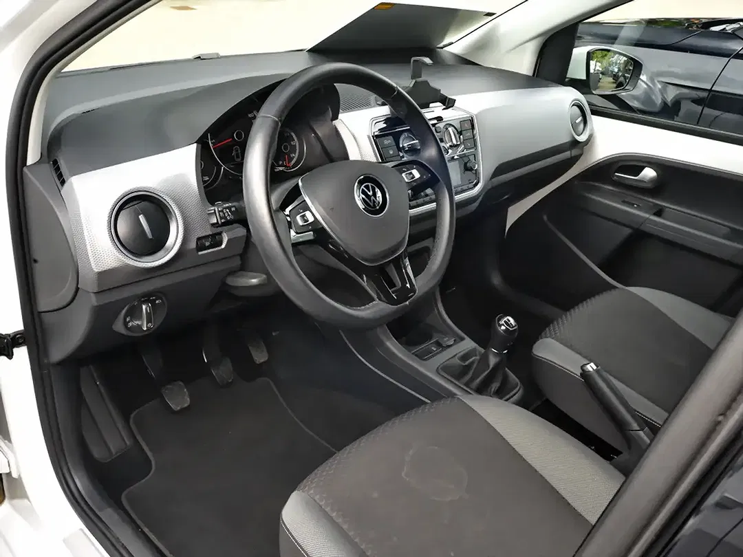 Volkswagen up! - Thumbnail 8