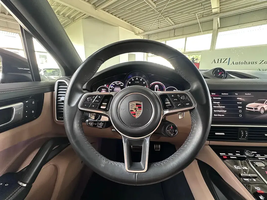 Porsche Cayenne - Thumbnail 14