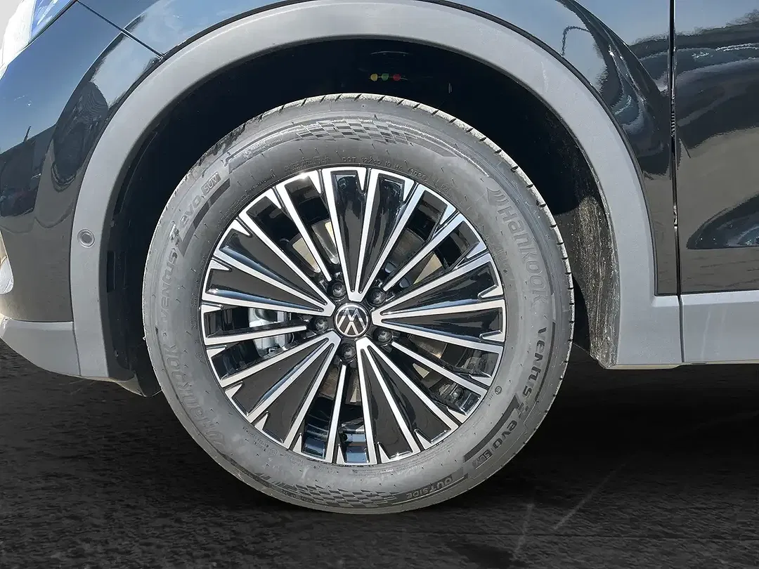 Volkswagen Tiguan - Thumbnail 5