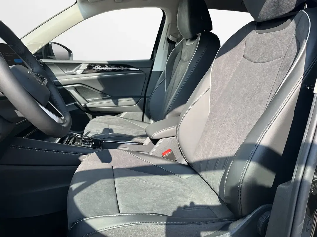 Volkswagen Tiguan - Thumbnail 7