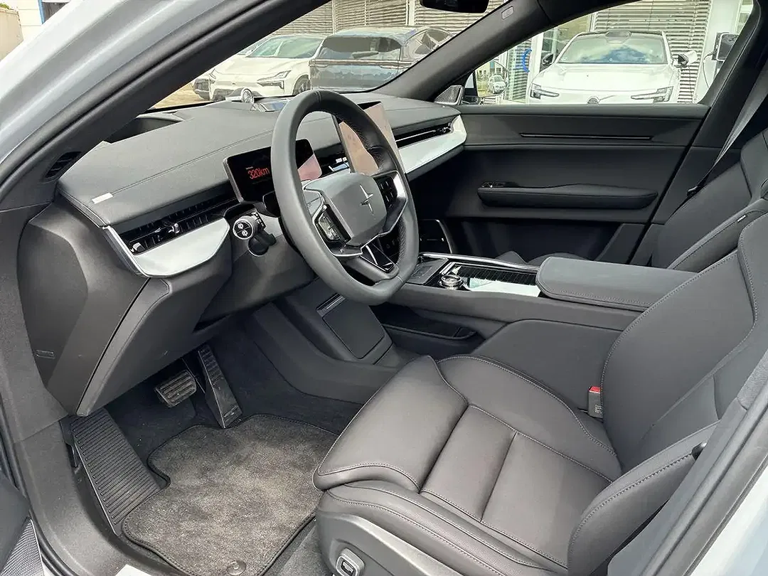 Polestar 3 - Thumbnail 10
