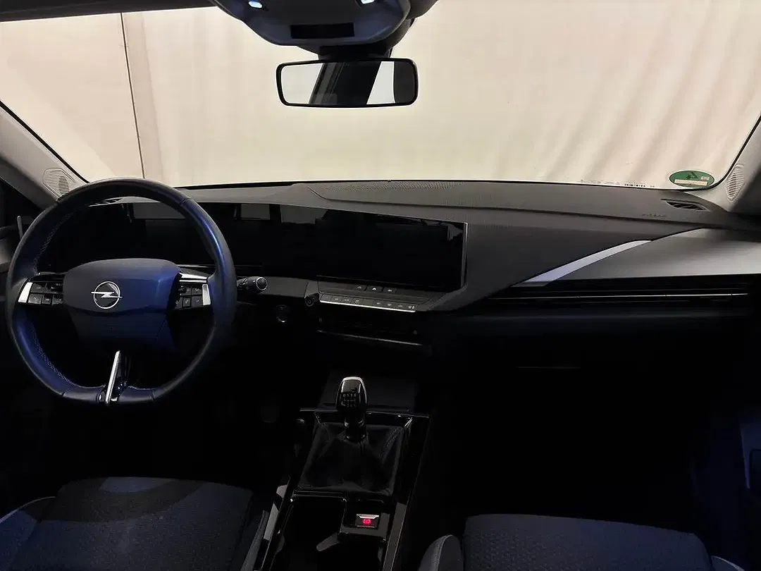 Opel Astra - Thumbnail 5