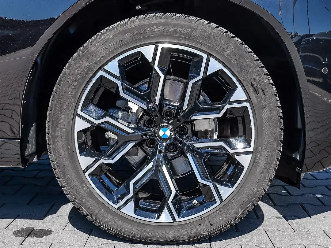 BMW X3 - Thumbnail 4