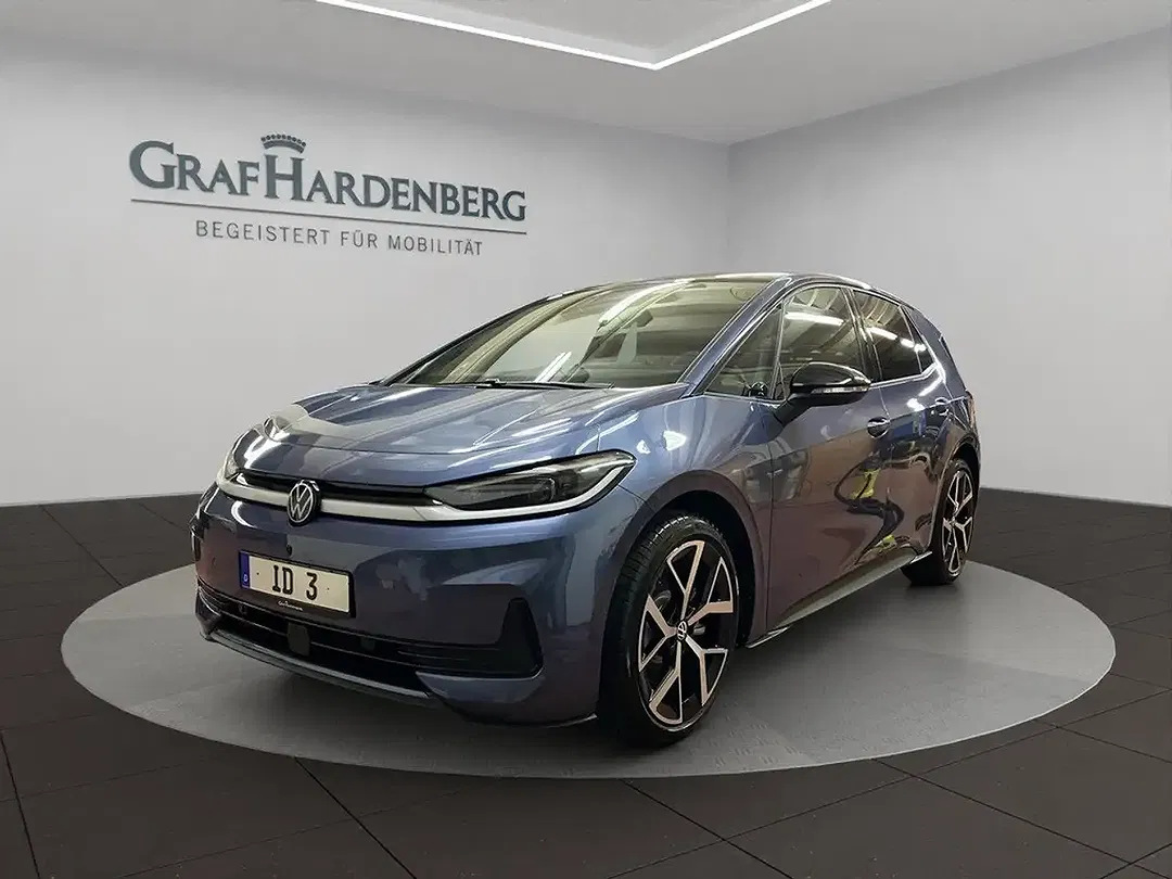 Volkswagen ID.3 - Thumbnail 1