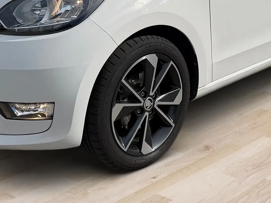 Skoda Citigo - Thumbnail 3
