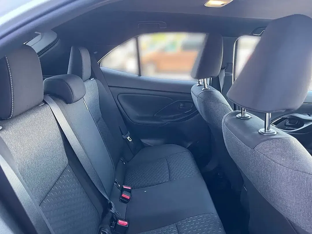 Toyota Yaris Cross - Thumbnail 6