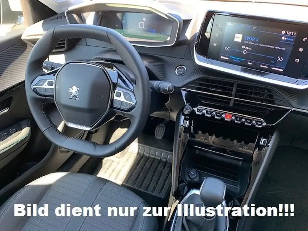 Peugeot 208 - Thumbnail 6