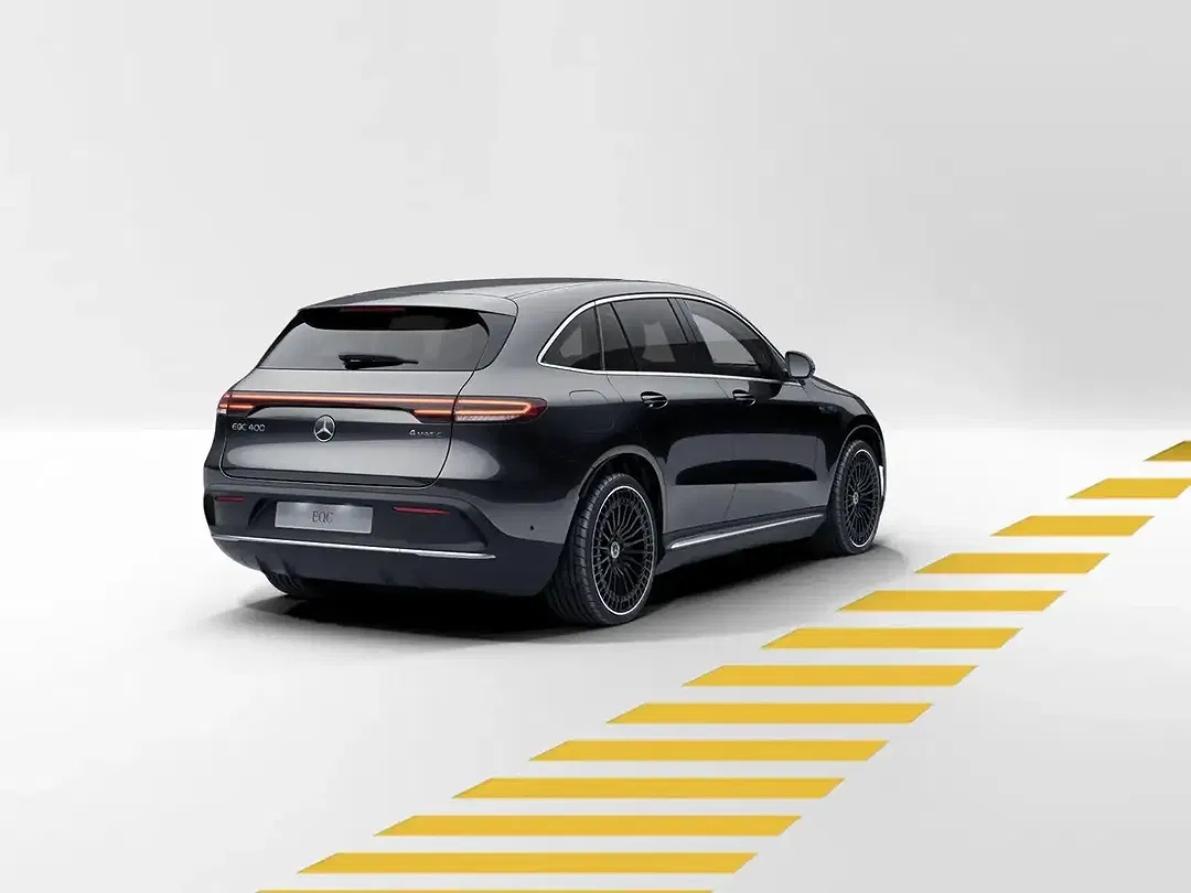 Mercedes-Benz EQC 400 - Thumbnail 6