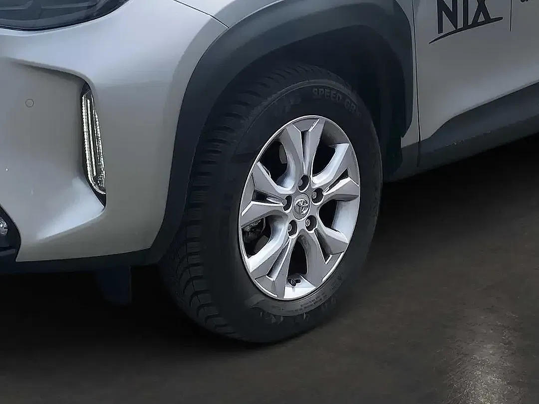Toyota Yaris Cross - Thumbnail 12