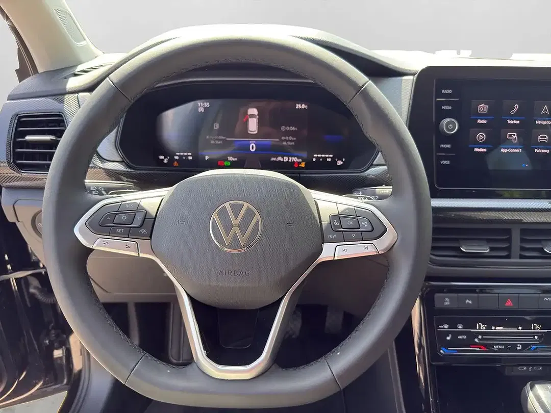 Volkswagen T-Cross - Thumbnail 11