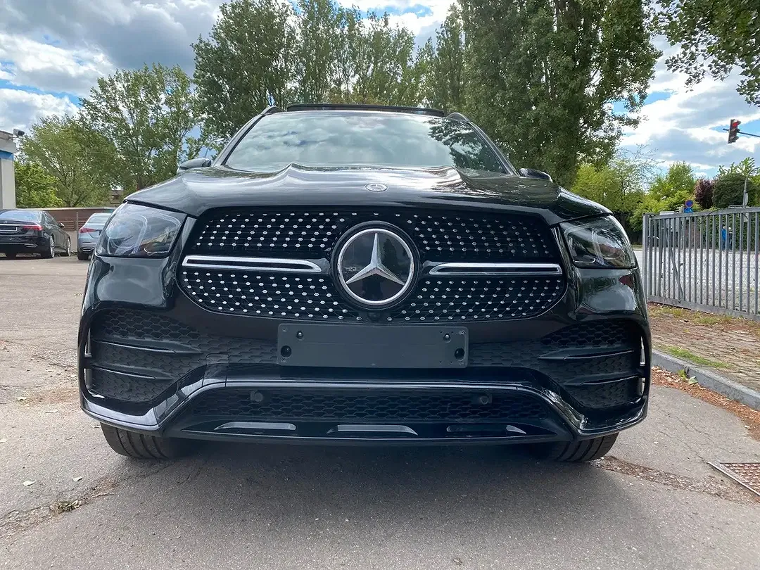 Mercedes-Benz GLE 350 4MATIC AMG - foto 1