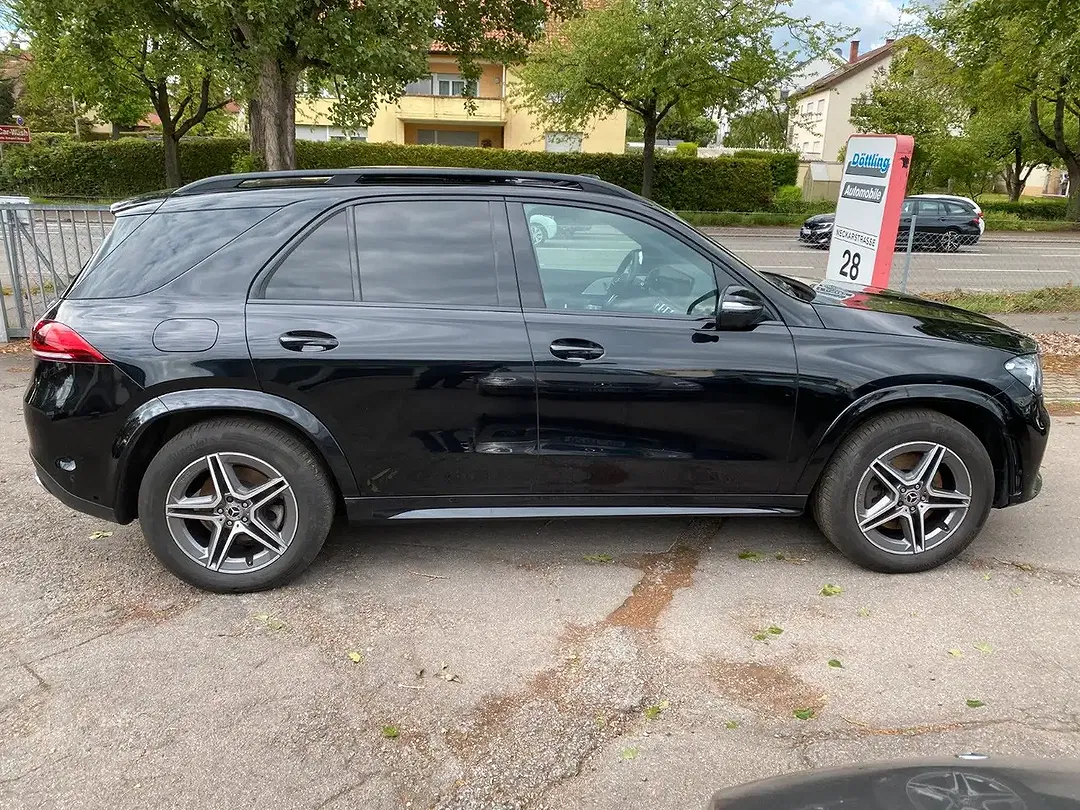Mercedes-Benz GLE 350 - Thumbnail 4