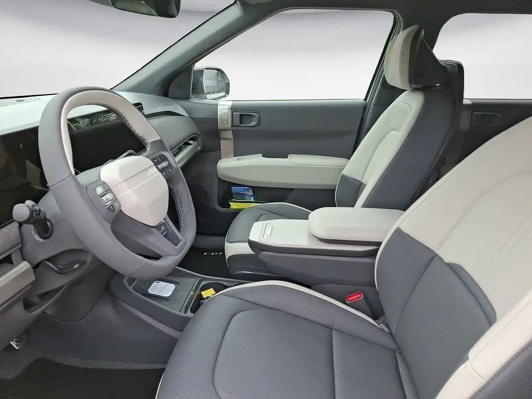 Kia EV3 - Thumbnail 7
