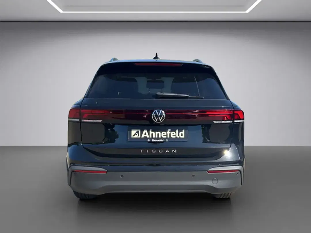 Volkswagen Tiguan - Thumbnail 4