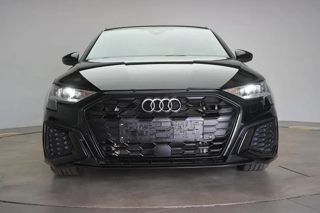 Audi A3 - Thumbnail 2