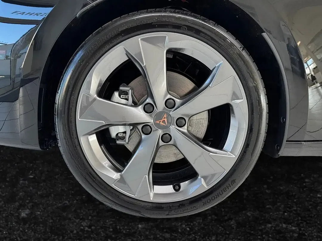 CUPRA Leon - Thumbnail 13