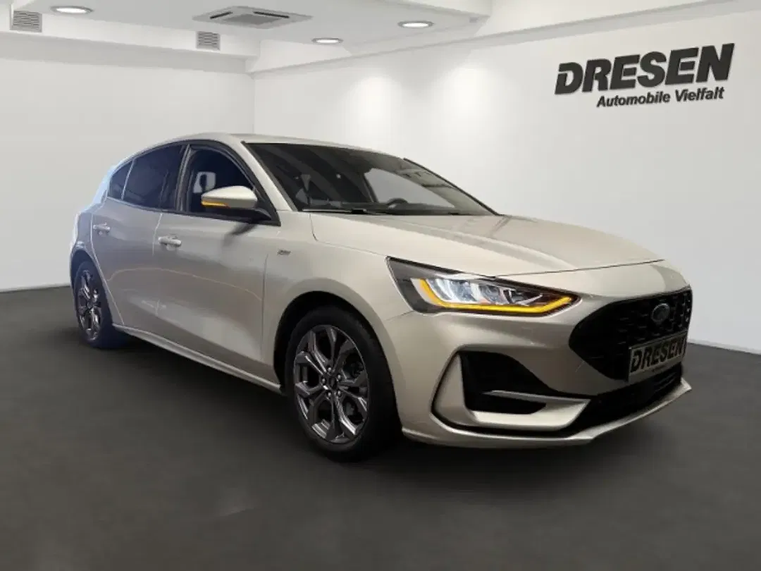 Ford Focus 1.0 EcoBoost ST-Line - foto 1