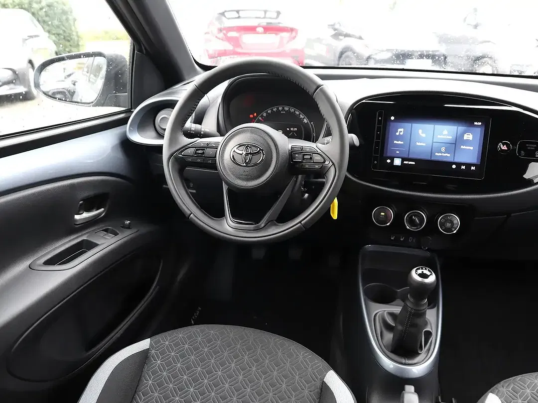 Toyota Aygo X - Thumbnail 9