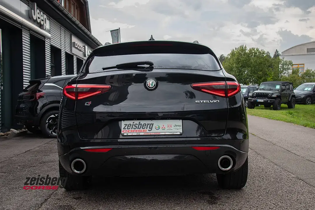 Alfa Romeo Stelvio 2.0 Lusso Ti - foto 2