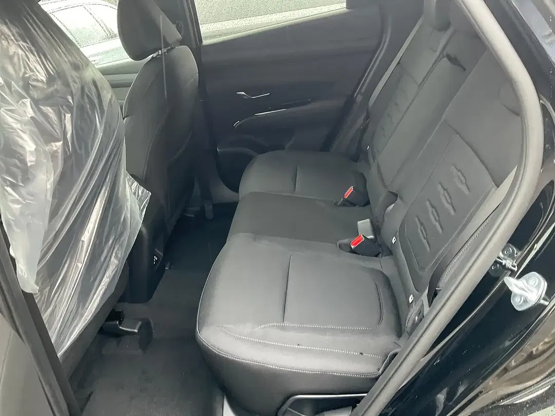 Hyundai TUCSON - Thumbnail 3