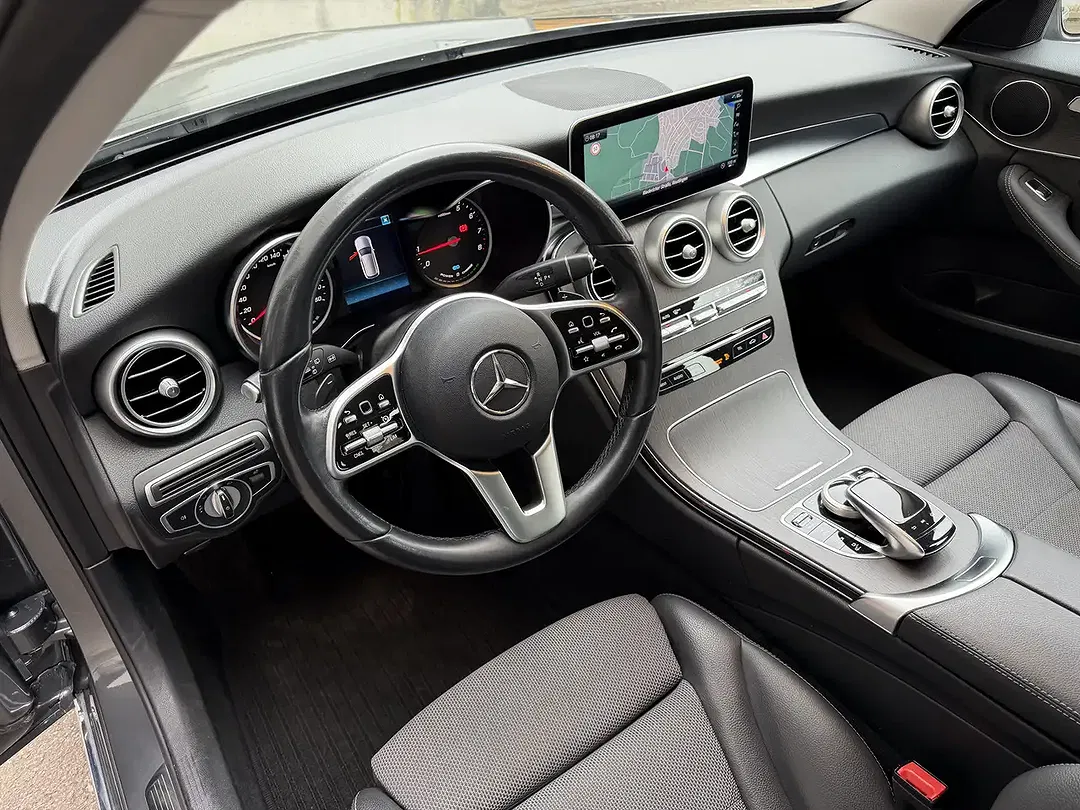 Mercedes-Benz C 300 - Thumbnail 12
