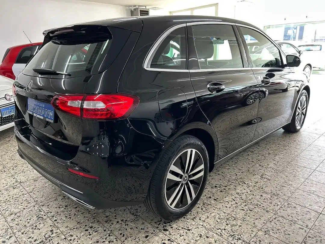Mercedes-Benz B 250 - Thumbnail 6