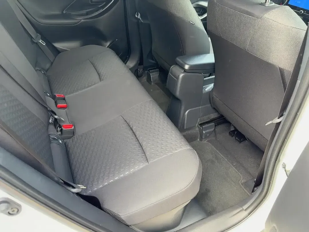 Toyota Yaris Cross - Thumbnail 12