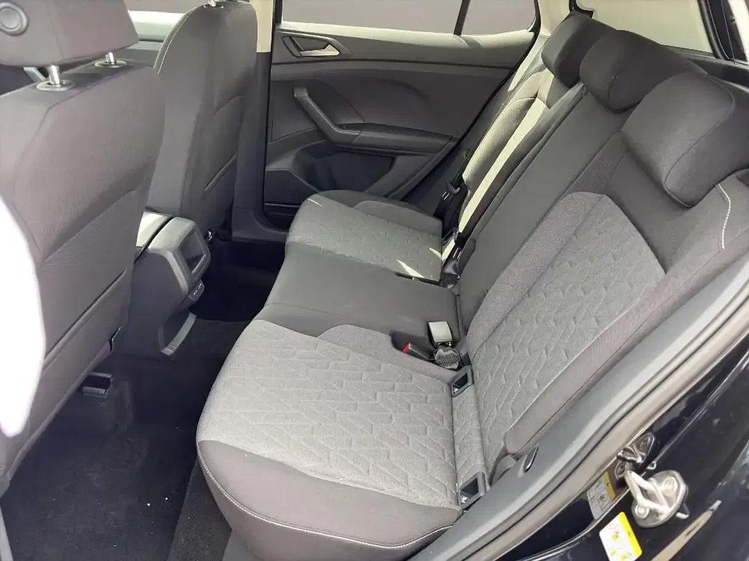 Volkswagen T-Cross - Thumbnail 15