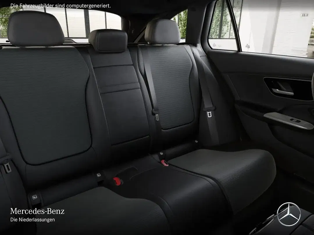 Mercedes-Benz C 300 - Thumbnail 12
