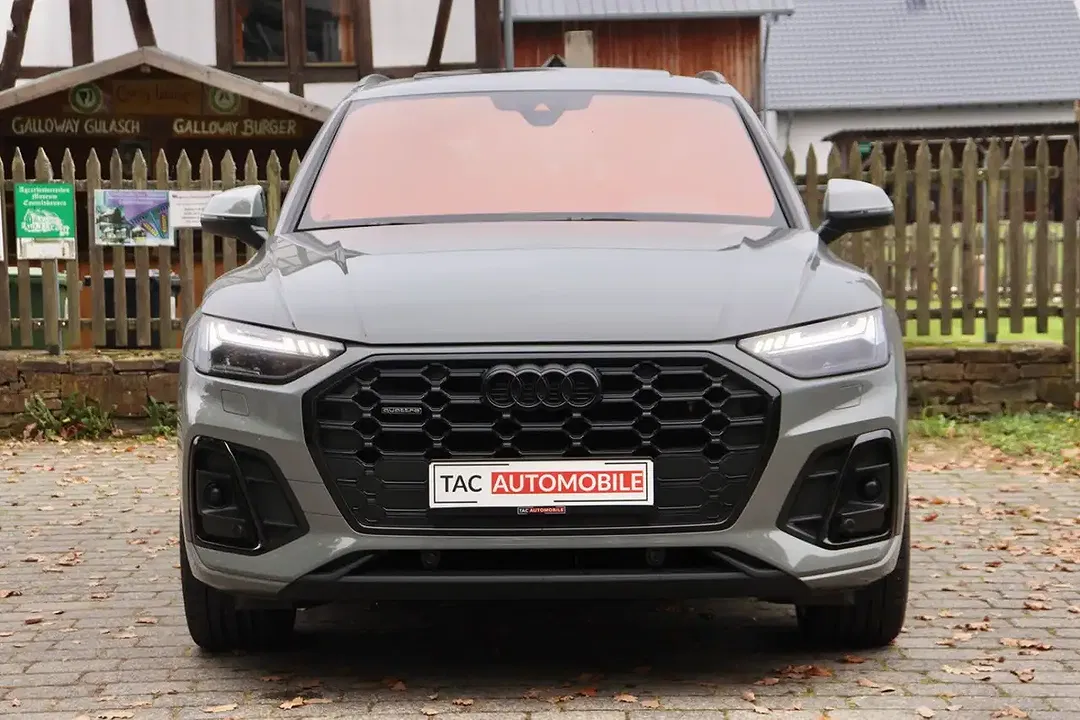 Audi Q5 - Thumbnail 6