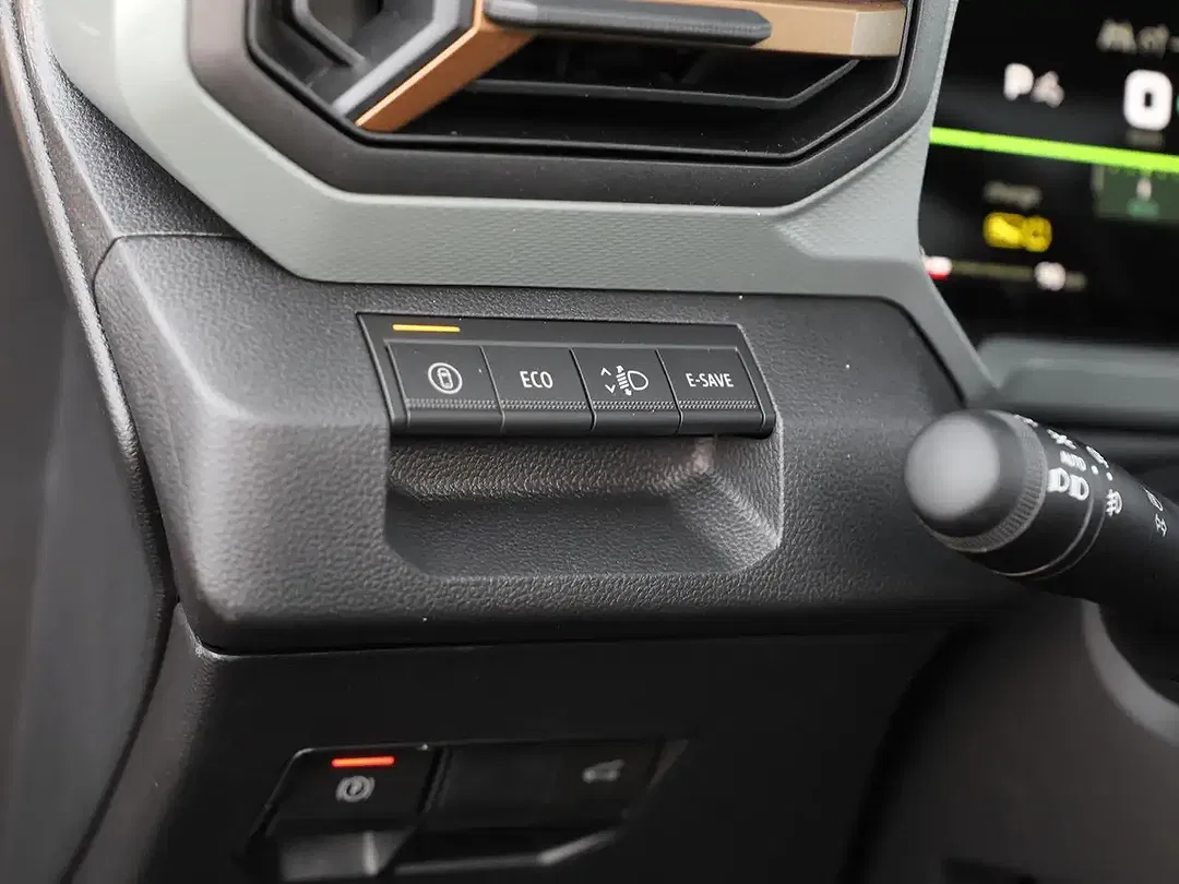 Dacia Bigster Hybrid Extreme - foto 15
