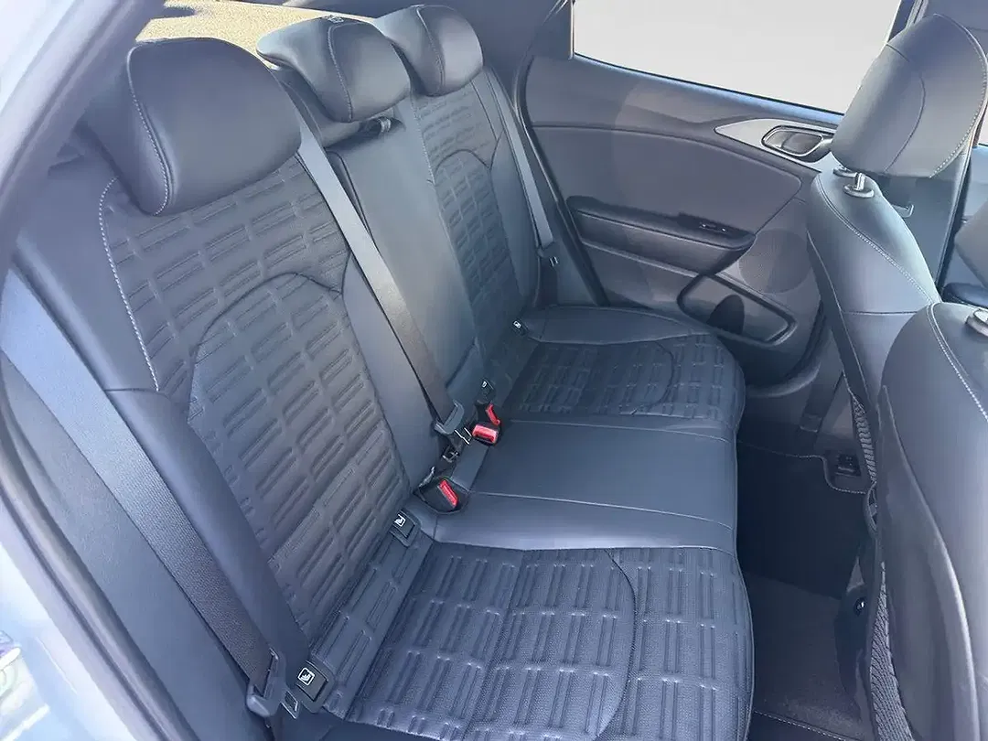 Kia XCeed 1.6 DCT Spirit - foto 15