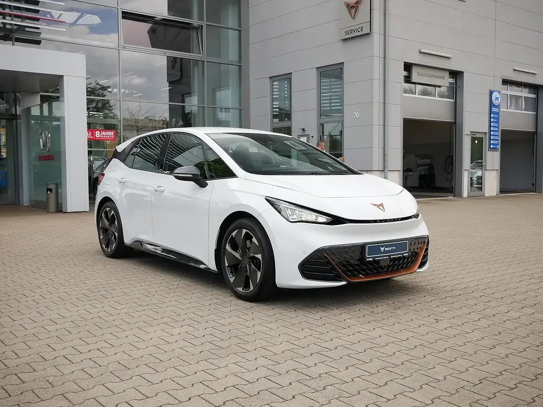 CUPRA Born - Thumbnail 4