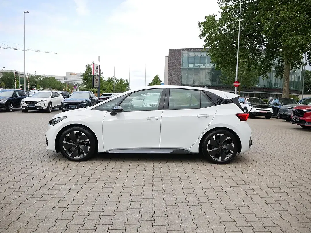 CUPRA Born - Thumbnail 8