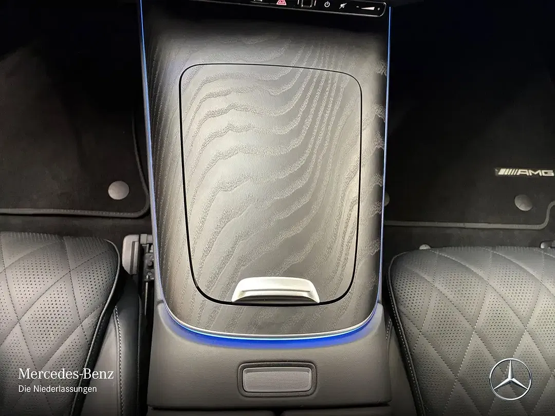 Mercedes-Benz E 300 - Thumbnail 14