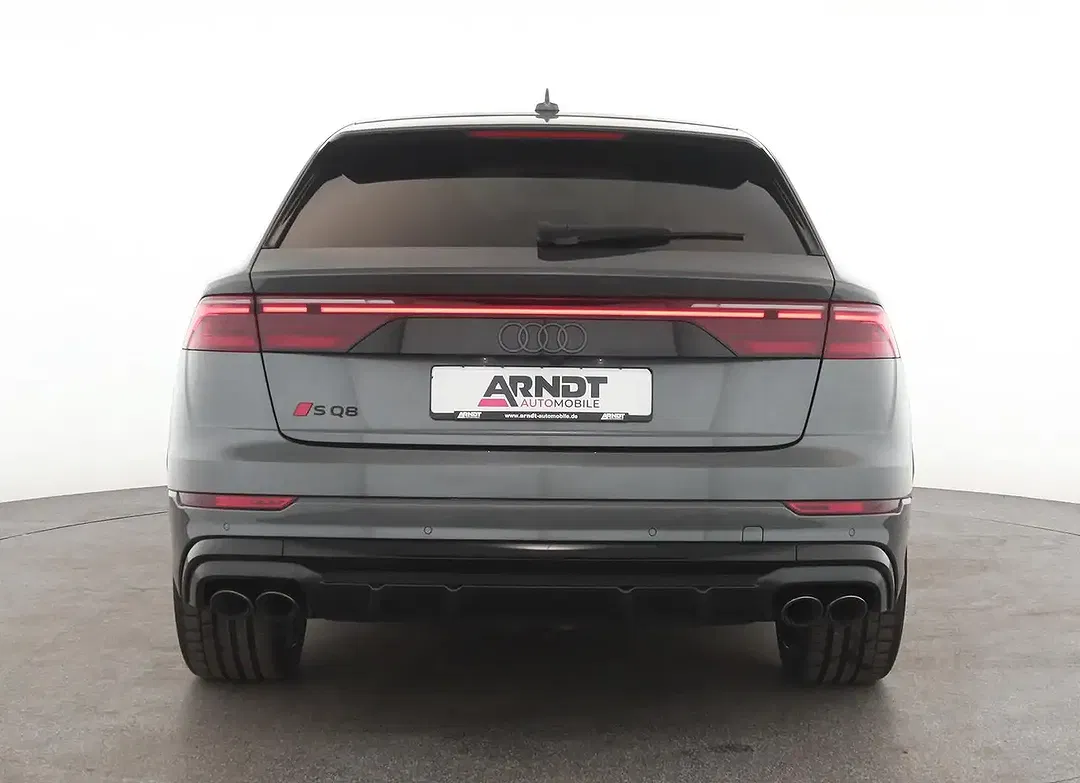 Audi SQ8 - Thumbnail 6