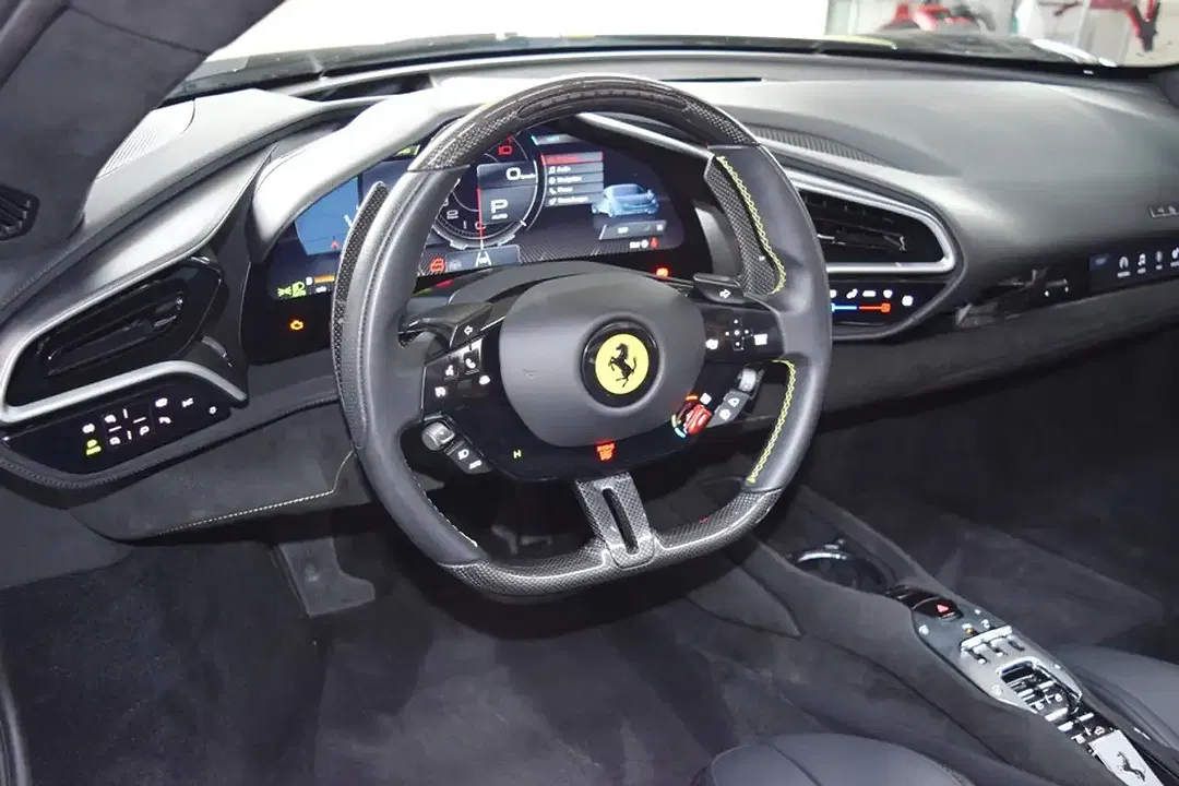 Ferrari 296 - Thumbnail 5