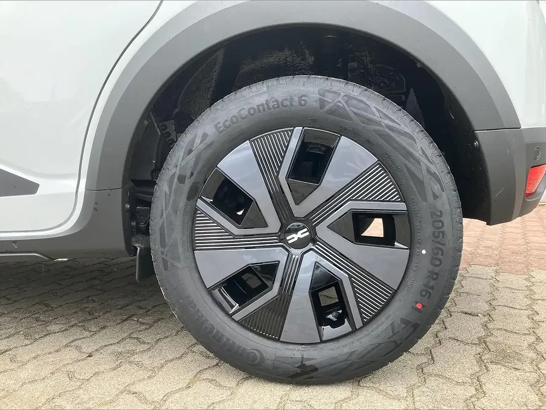 Dacia Sandero - Thumbnail 7