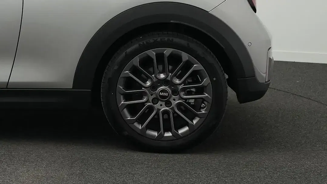 MINI Cooper S - Thumbnail 11