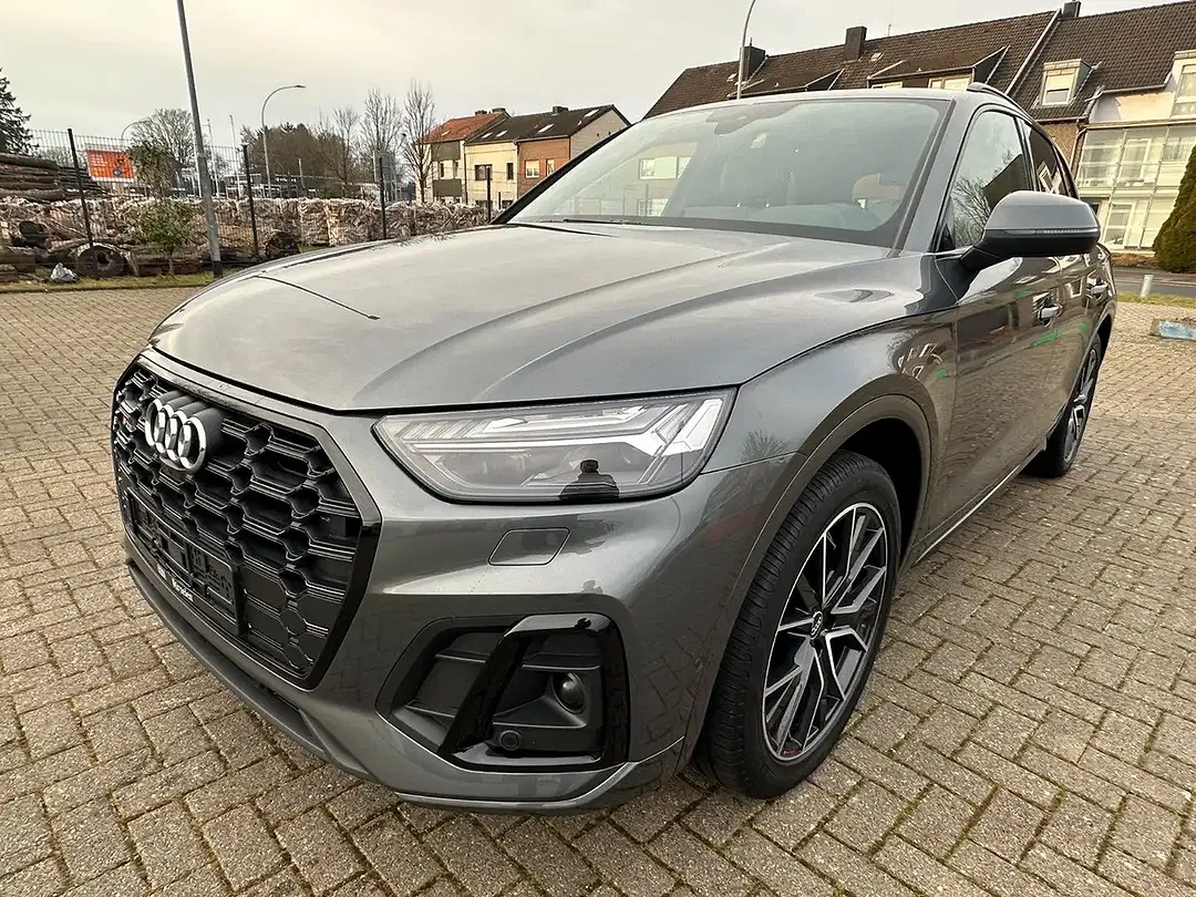 Audi SQ5 - foto 1