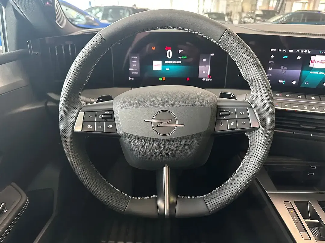 Opel Astra - Thumbnail 12