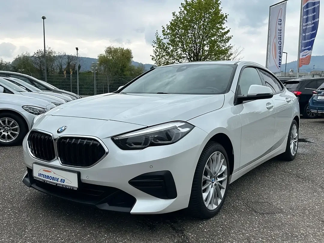 BMW 218 - Afbeelding 1