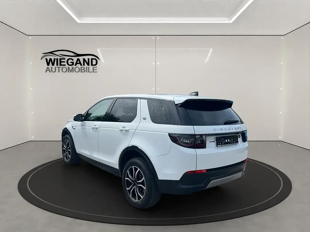 Land Rover Discovery - Thumbnail 3