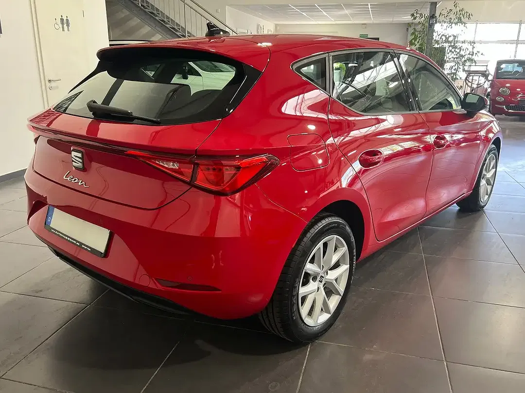 SEAT Leon - Thumbnail 7