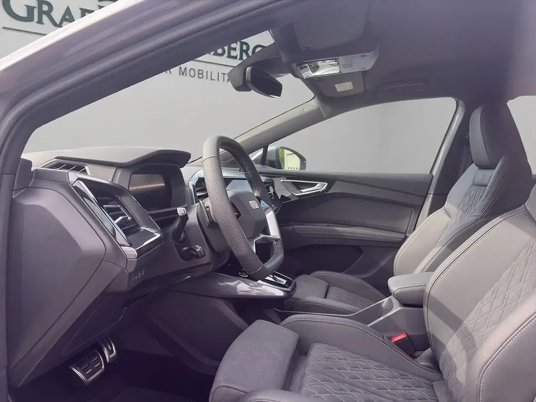 Audi e-tron - Thumbnail 11