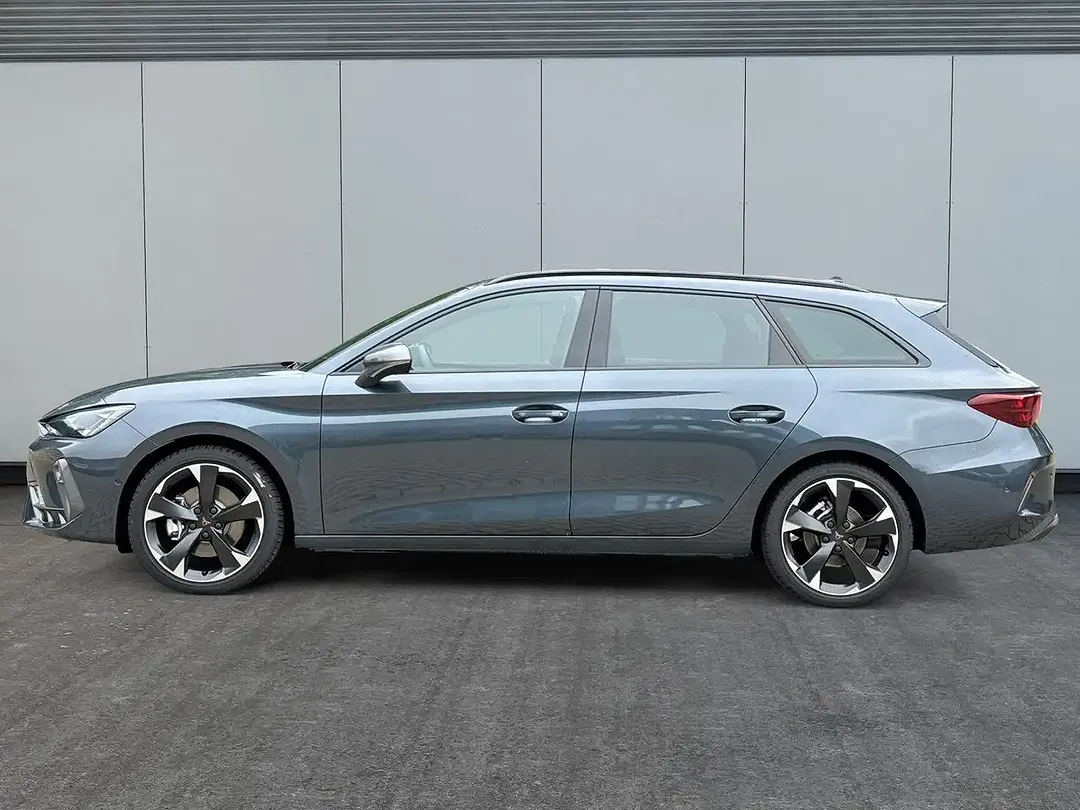 CUPRA Leon - Thumbnail 2