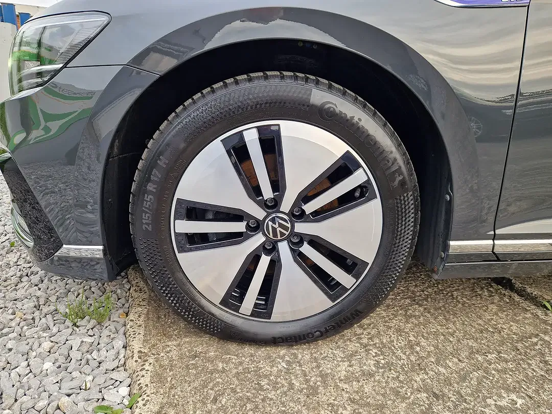 Volkswagen Passat Variant - Thumbnail 17