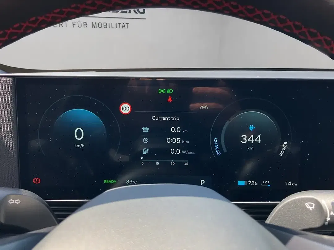 Hyundai IONIQ 5 - Thumbnail 13
